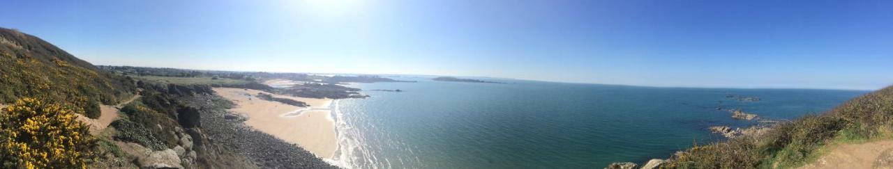 Suite A 800M De La Plage Saint-Lunaire Luaran gambar