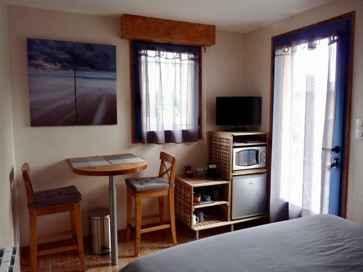 Suite A 800M De La Plage Saint-Lunaire Luaran gambar